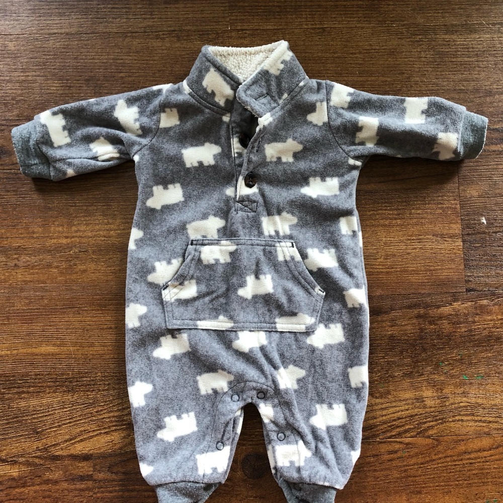 Carter’s baby boy one piece fleece (3m)